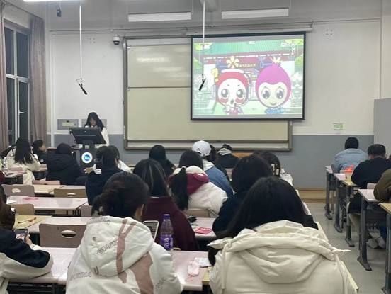 說(shuō)明: G:\景婕\工作\學(xué)院\2023\新聞\11.10 預(yù)科教育學(xué)院組織觀看“石榴籽”校園文化工程項(xiàng)目“小西小北說(shuō)”公益短視頻\04cc66ed540b4ba1d63eeb04c6dc888.jpg