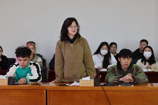 說明: G:\景婕\工作\學院\2023\學生干部工作會\6X3A0166.JPG