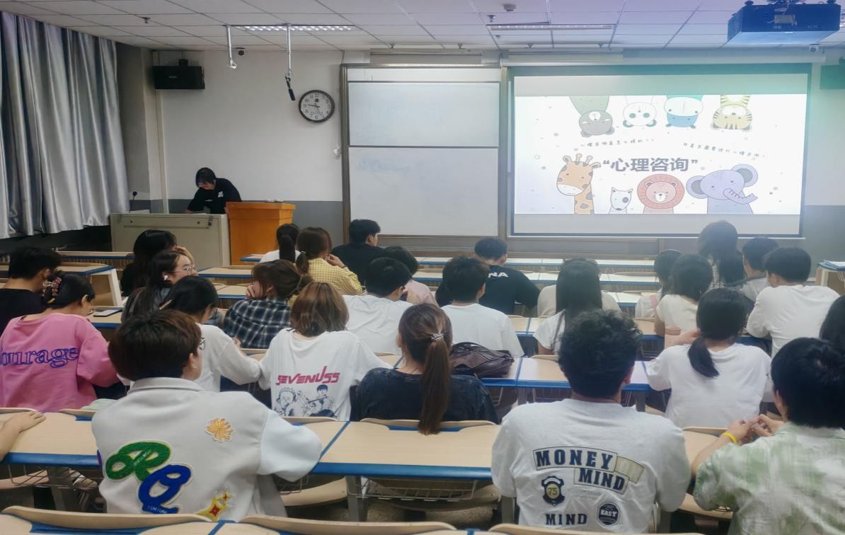 醫學部順利召開五月心理例會